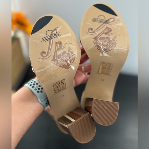 🌻🆕FREE PEOPLE SERENITY HEEL-CANTALOUPE SUEDE COLOR-SIZES 38 & 39 - Picture 10 of 14